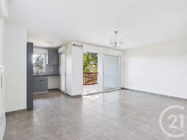 Appartement F3 bis &agrave; vendre - 4 pi&egrave;ces - 69,82 m2 - Larressore - 64 - AQUITAINE