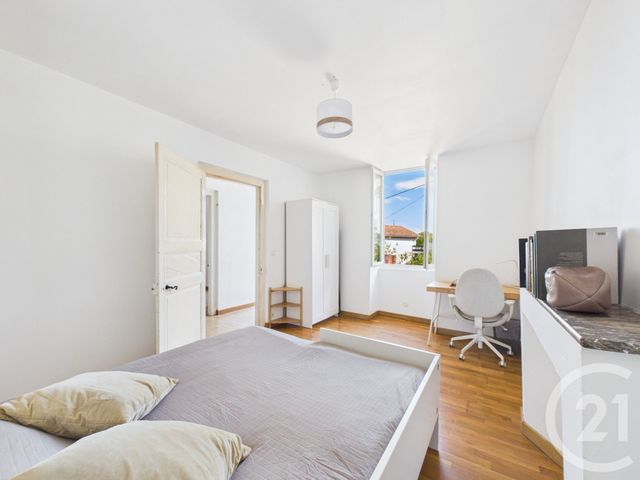 Maison &agrave; louer - 6 pi&egrave;ces - 148,31 m2 - Ustaritz - 64 - AQUITAINE