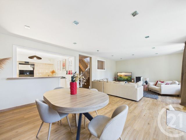 Maison &agrave; louer - 6 pi&egrave;ces - 148,31 m2 - Ustaritz - 64 - AQUITAINE