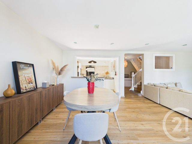 Maison &agrave; louer - 6 pi&egrave;ces - 148,31 m2 - Ustaritz - 64 - AQUITAINE