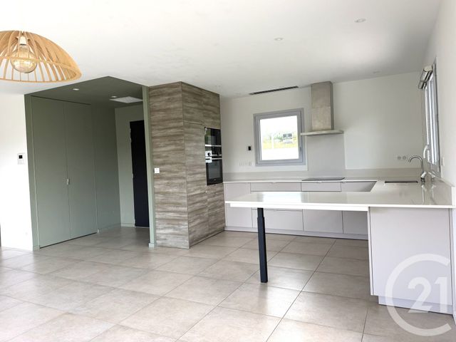 Maison &agrave; louer - 4 pi&egrave;ces - 99,15 m2 - Ustaritz - 64 - AQUITAINE