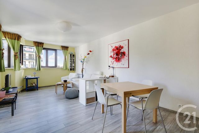 Appartement F3 à vendre - 3 pièces - 62,35 m2 - Paris - 75020 - ILE-DE-FRANCE