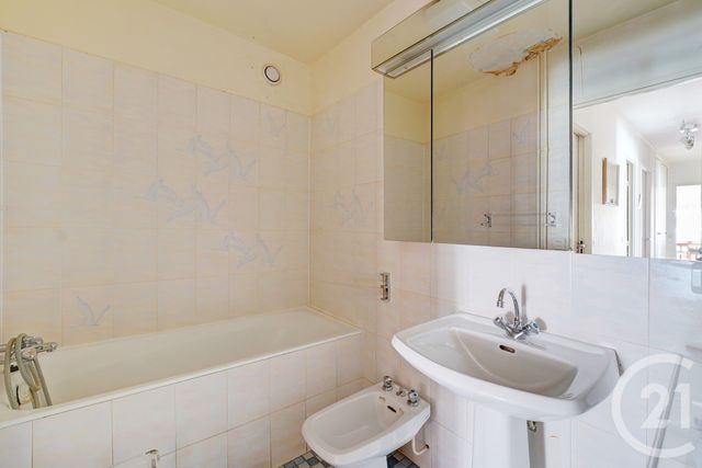 Appartement F5 à vendre - 5 pièces - 89 m2 - Paris - 75020 - ILE-DE-FRANCE