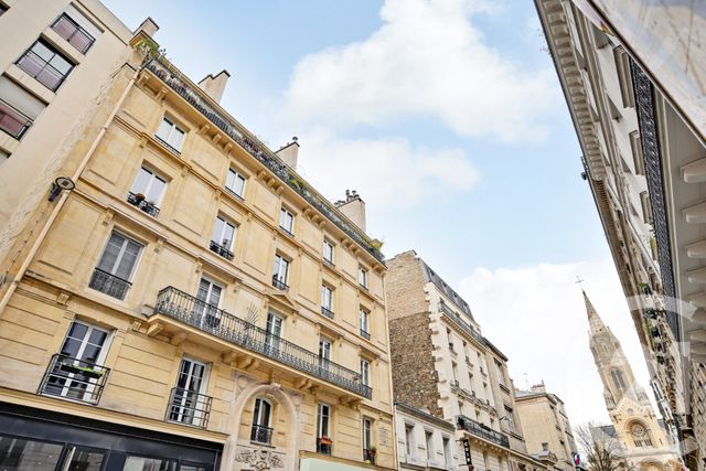 Appartement F2 à vendre - 3 pièces - 60,50 m2 - Paris - 75020 - ILE-DE-FRANCE