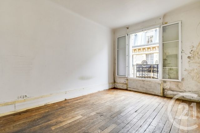 Appartement Studio &agrave; vendre - 1 pi&egrave;ce - 14,90 m2 - Paris - 75020 - ILE-DE-FRANCE