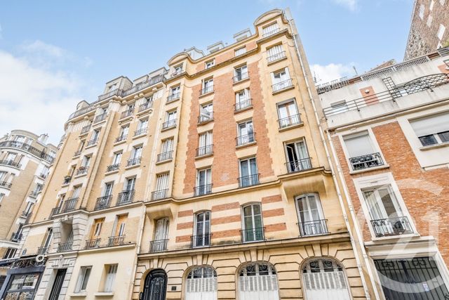 Appartement Studio &agrave; vendre - 1 pi&egrave;ce - 14,90 m2 - Paris - 75020 - ILE-DE-FRANCE