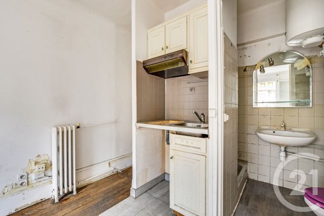 Appartement Studio &agrave; vendre - 1 pi&egrave;ce - 14,90 m2 - Paris - 75020 - ILE-DE-FRANCE
