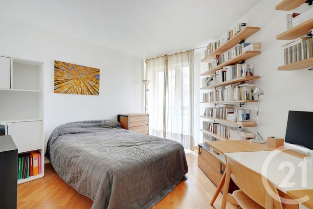 Appartement F3 à vendre - 3 pièces - 80 m2 - Paris - 75019 - ILE-DE-FRANCE