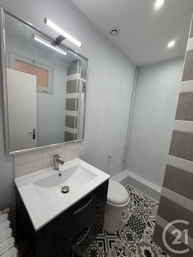 Appartement F2 &agrave; louer - 2 pi&egrave;ces - 63,21 m2 - Albi - 81 - MIDI-PYRENEES