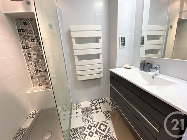 Appartement T2 &agrave; louer - 2 pi&egrave;ces - 47,83 m2 - Albi - 81 - MIDI-PYRENEES