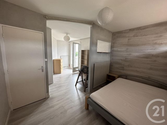 Appartement T3 &agrave; louer - 3 pi&egrave;ces - 67,76 m2 - Albi - 81 - MIDI-PYRENEES