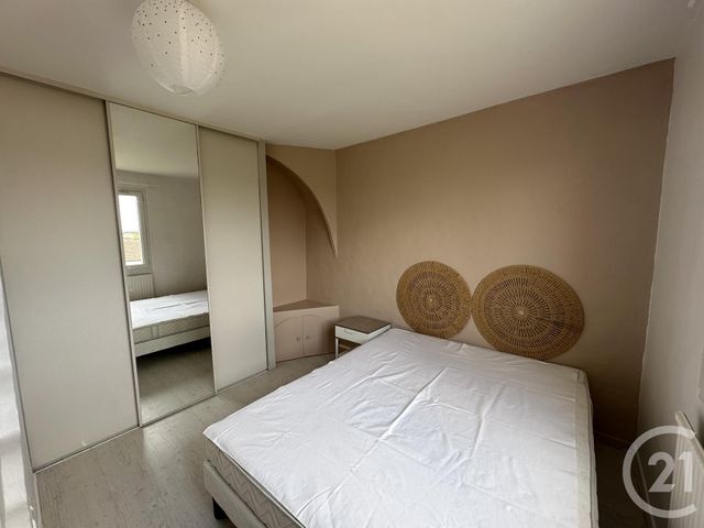 Appartement T3 &agrave; louer - 3 pi&egrave;ces - 67,76 m2 - Albi - 81 - MIDI-PYRENEES