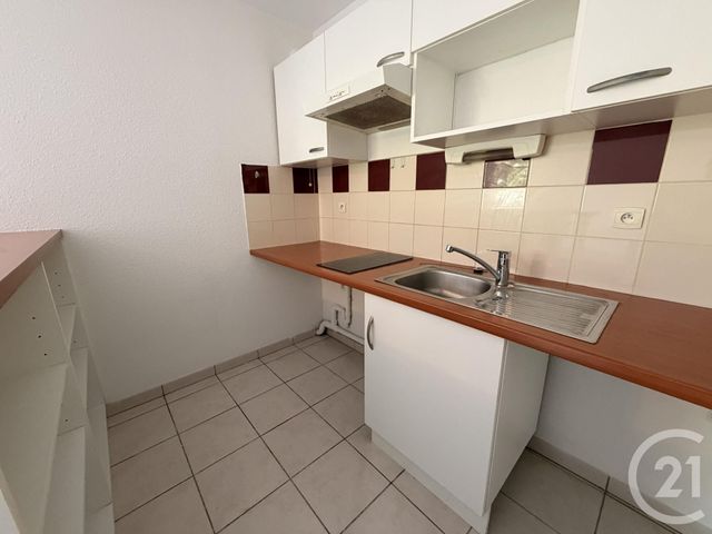 Appartement F2 &agrave; louer - 2 pi&egrave;ces - 39 m2 - Albi - 81 - MIDI-PYRENEES