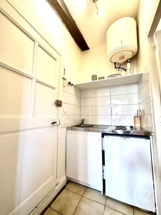 Appartement Studio &agrave; louer - 1 pi&egrave;ce - 17,80 m2 - Albi - 81 - MIDI-PYRENEES