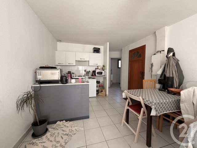 Appartement F2 &agrave; louer - 2 pi&egrave;ces - 38,87 m2 - Albi - 81 - MIDI-PYRENEES