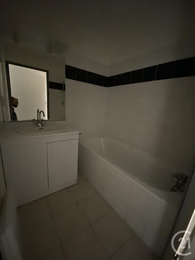 Appartement T2 &agrave; louer - 2 pi&egrave;ces - 47 m2 - Le Sequestre - 81 - MIDI-PYRENEES