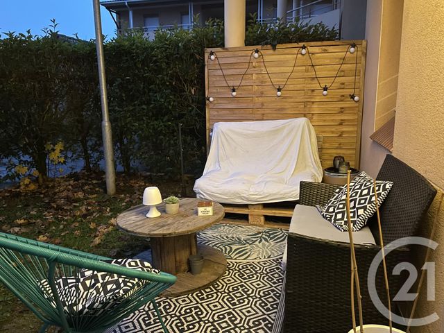 Appartement T2 &agrave; louer - 2 pi&egrave;ces - 45,77 m2 - Albi - 81 - MIDI-PYRENEES