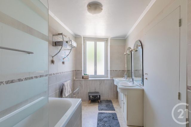 Maison &agrave; vendre - 9 pi&egrave;ces - 240 m2 - Valderies - 81 - MIDI-PYRENEES
