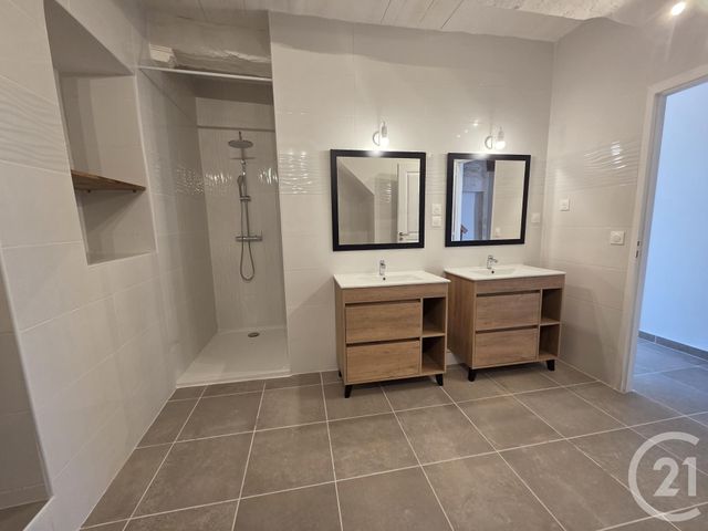 Maison &agrave; louer - 4 pi&egrave;ces - 105 m2 - Labastide Gabausse - 81 - MIDI-PYRENEES