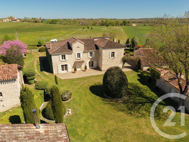 Maison &agrave; vendre - 12 pi&egrave;ces - 399,30 m2 - Cagnac Les Mines - 81 - MIDI-PYRENEES