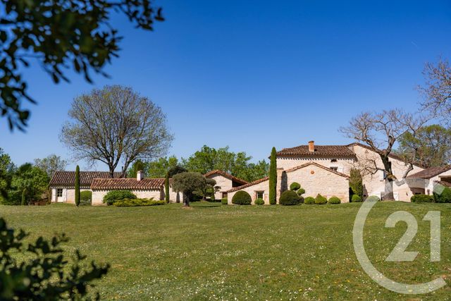 Maison &agrave; vendre - 12 pi&egrave;ces - 399,30 m2 - Cagnac Les Mines - 81 - MIDI-PYRENEES