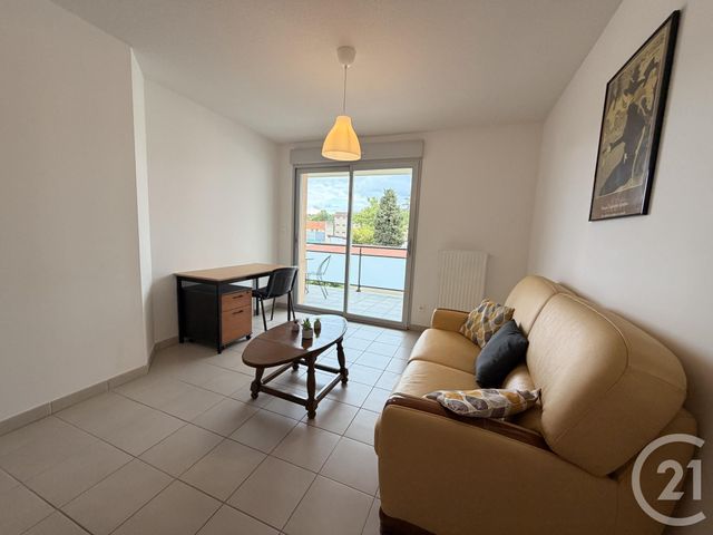 Appartement T2 &agrave; louer - 2 pi&egrave;ces - 44,04 m2 - Albi - 81 - MIDI-PYRENEES