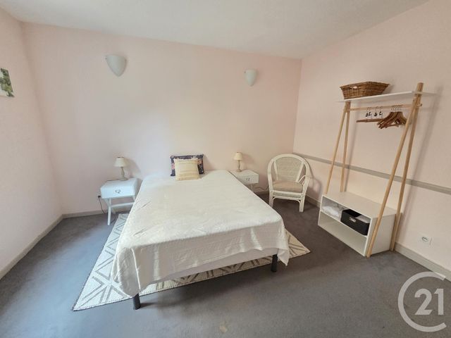 Appartement Chambre &agrave; louer - 1 pi&egrave;ce - 15 m2 - Albi - 81 - MIDI-PYRENEES