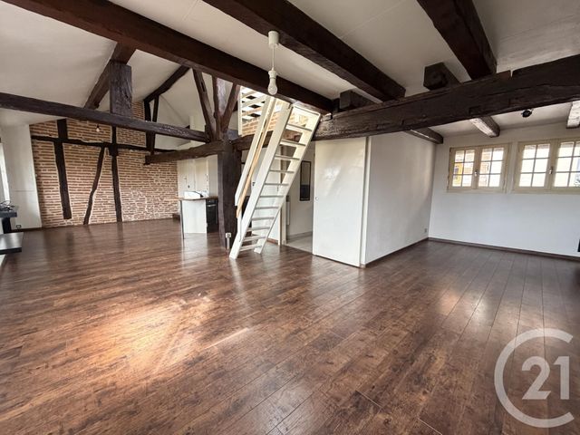 Appartement Loft &agrave; louer - 2 pi&egrave;ces - 60 m2 - Albi - 81 - MIDI-PYRENEES