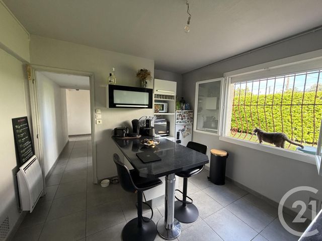 Appartement F2 &agrave; louer - 2 pi&egrave;ces - 64 m2 - Lescure D Albigeois - 81 - MIDI-PYRENEES