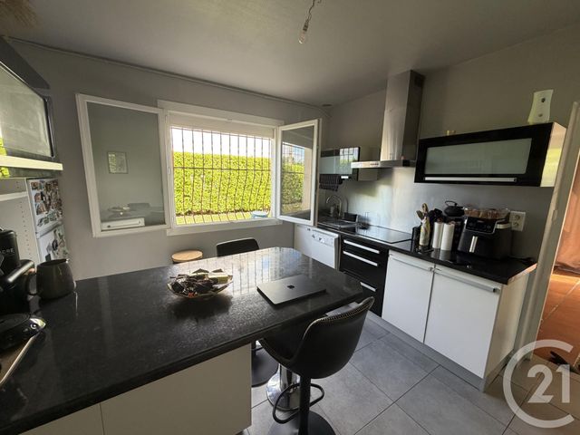 Appartement F2 &agrave; louer - 2 pi&egrave;ces - 64 m2 - Lescure D Albigeois - 81 - MIDI-PYRENEES