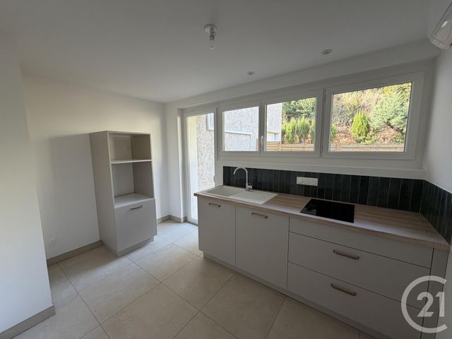 Appartement T2 &agrave; louer - 2 pi&egrave;ces - 39,50 m2 - Albi - 81 - MIDI-PYRENEES