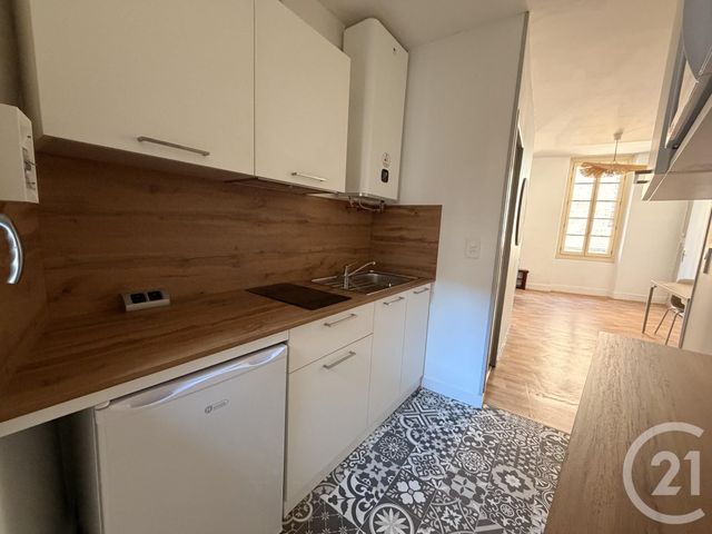 Appartement T2 &agrave; louer - 2 pi&egrave;ces - 41,64 m2 - Albi - 81 - MIDI-PYRENEES