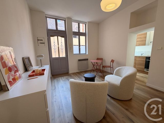 Appartement T1 &agrave; louer - 1 pi&egrave;ce - 28,12 m2 - Albi - 81 - MIDI-PYRENEES