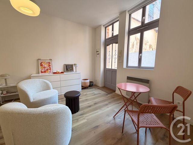 Appartement T1 &agrave; louer - 1 pi&egrave;ce - 28,12 m2 - Albi - 81 - MIDI-PYRENEES