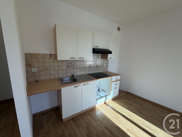 Maison &agrave; louer - 2 pi&egrave;ces - 65 m2 - Arthes - 81 - MIDI-PYRENEES