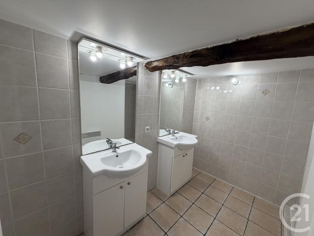 Maison &agrave; louer - 2 pi&egrave;ces - 65 m2 - Arthes - 81 - MIDI-PYRENEES
