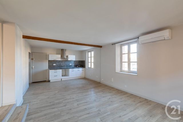 Appartement T2 &agrave; louer - 2 pi&egrave;ces - 49 m2 - Lescure D Albigeois - 81 - MIDI-PYRENEES