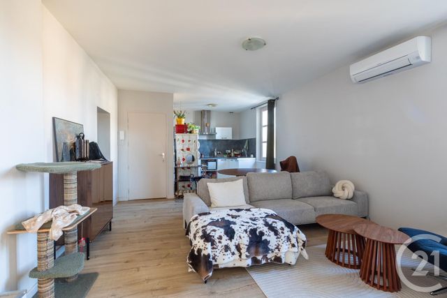 Appartement T3 &agrave; louer - 3 pi&egrave;ces - 53 m2 - Lescure D Albigeois - 81 - MIDI-PYRENEES