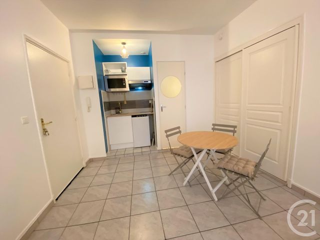 Appartement F1 &agrave; louer - 1 pi&egrave;ce - 21,47 m2 - Albi - 81 - MIDI-PYRENEES