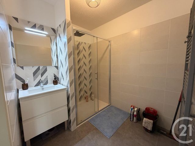 Appartement T2 &agrave; louer - 2 pi&egrave;ces - 47,37 m2 - Albi - 81 - MIDI-PYRENEES