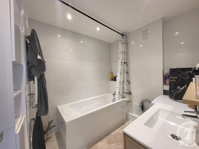 Appartement F3 à vendre - 3 pièces - 53,66 m2 - Eaubonne - 95 - ILE-DE-FRANCE