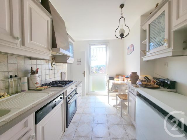 Appartement F4 à vendre - 4 pièces - 77,26 m2 - Eaubonne - 95 - ILE-DE-FRANCE