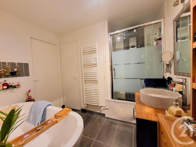 Appartement F2 à vendre - 2 pièces - 53,19 m2 - Colombes - 92 - ILE-DE-FRANCE