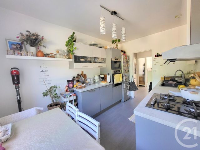 Appartement F5 &agrave; vendre - 5 pi&egrave;ces - 96,83 m2 - Eaubonne - 95 - ILE-DE-FRANCE
