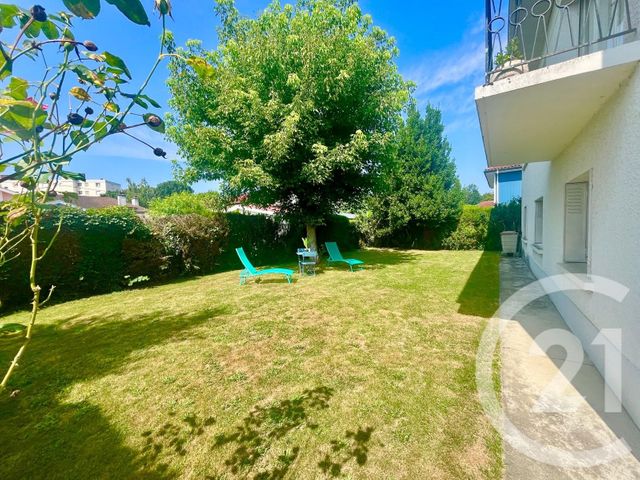 Maison à vendre - 6 pièces - 142 m2 - Pau - 64 - AQUITAINE