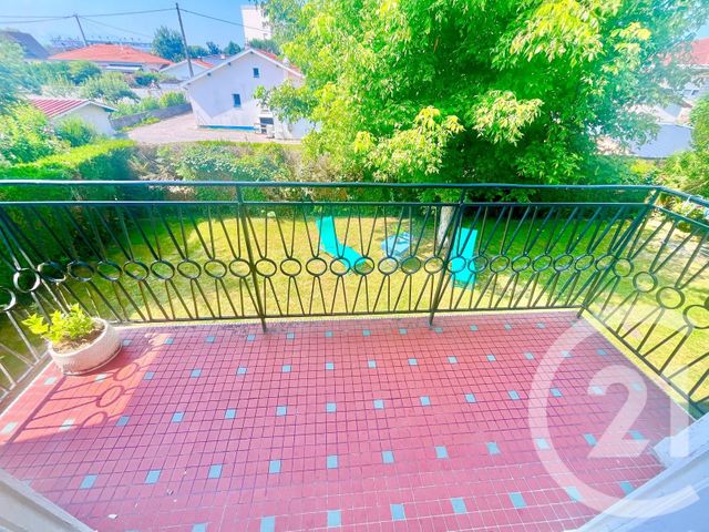 Maison à vendre - 6 pièces - 142 m2 - Pau - 64 - AQUITAINE