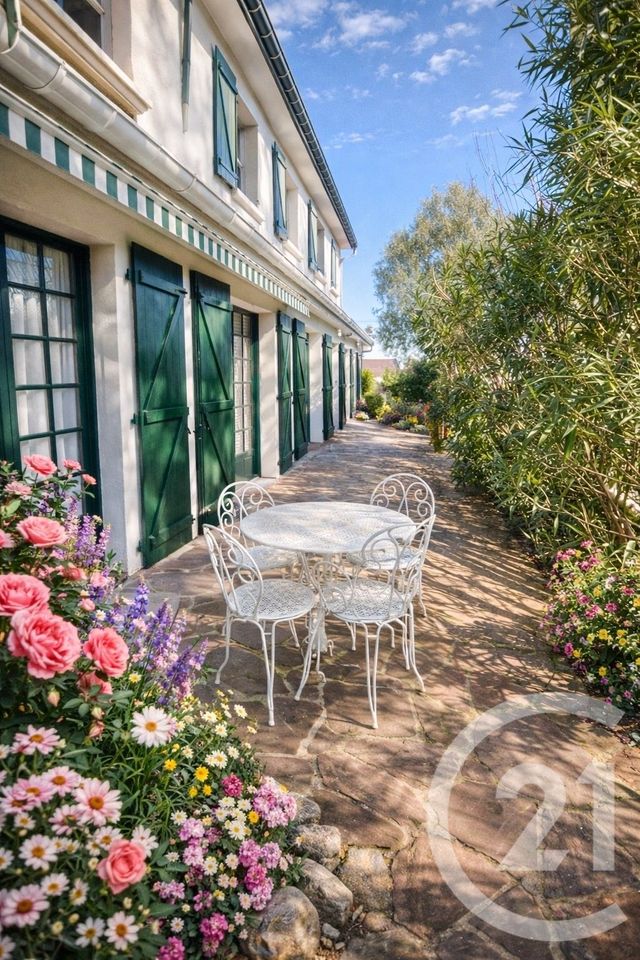 Maison &agrave; vendre - 7 pi&egrave;ces - 210 m2 - Pau - 64 - AQUITAINE