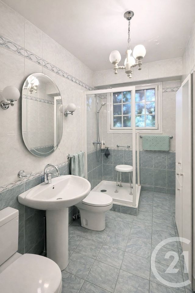 Maison &agrave; vendre - 7 pi&egrave;ces - 210 m2 - Pau - 64 - AQUITAINE