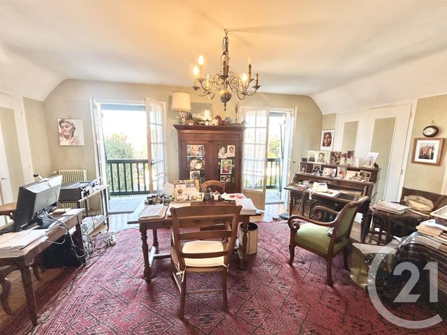 Maison à vendre - 7 pièces - 210 m2 - Pau - 64 - AQUITAINE