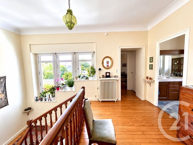 Maison &agrave; vendre - 6 pi&egrave;ces - 220 m2 - Pau - 64 - AQUITAINE